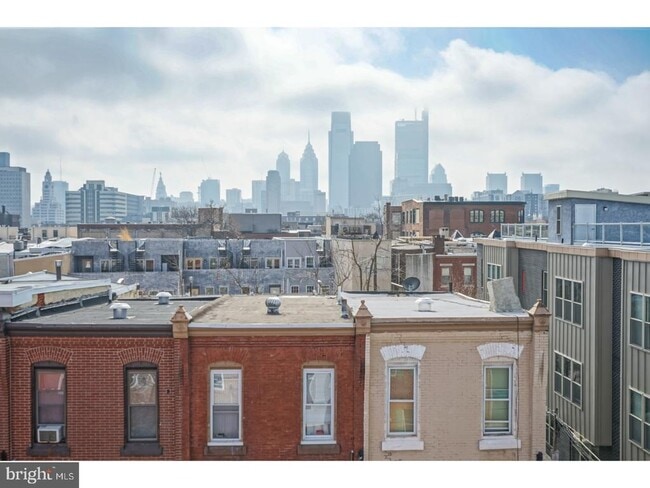 Building Photo - 1629 Swain St