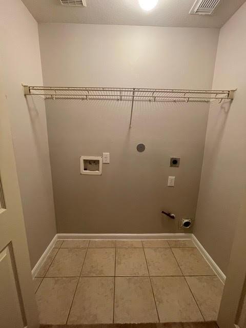 Building Photo - 2851 Sandberry Dr