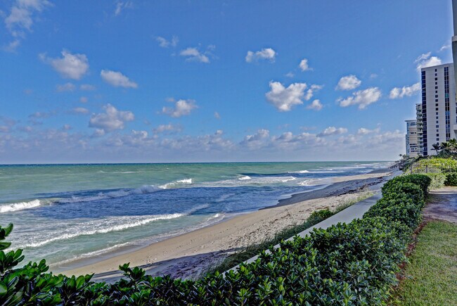 Building Photo - 5420 N Ocean Dr