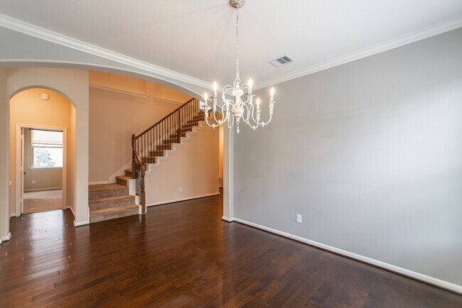 Building Photo - 74 S Sawbridge Cir