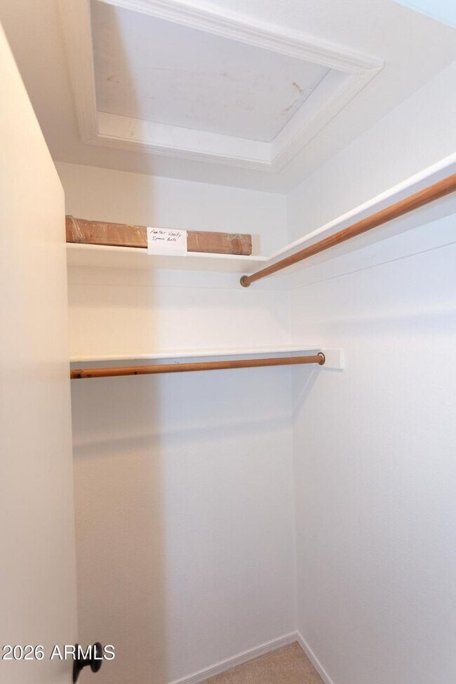 Building Photo - LOVELY SINGLE LEVEL 3 BEDROOM W/DEN 2 BATH PEORIA HOME VERY CLEAN!