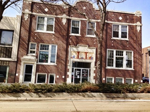 Building Photo - 311 E Thayer Ave