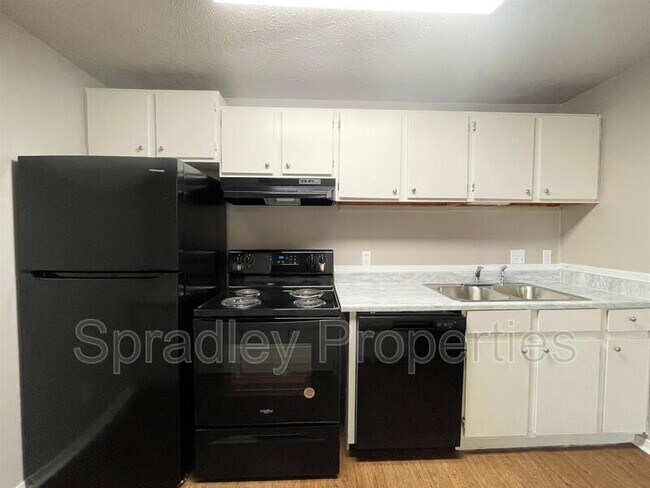 Building Photo - Autumn Chase Apartments