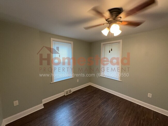Building Photo - 3 BEDROOM HOME IN CLIFTON HEIGHTS!