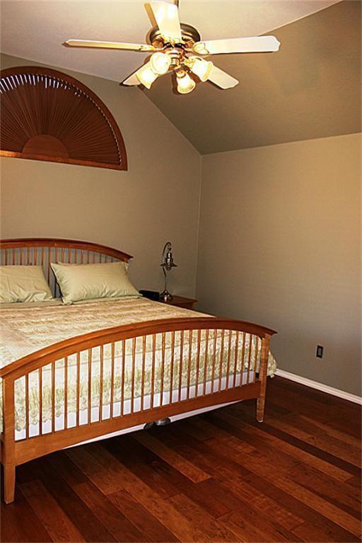 Building Photo - 17726 Memorial Springs Dr