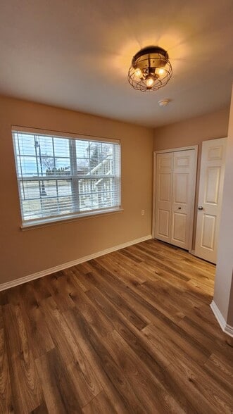 Building Photo - 1545 Cass Lake Rd