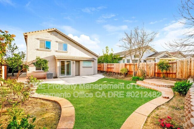 Building Photo - 2011 Misty Meadow Dr