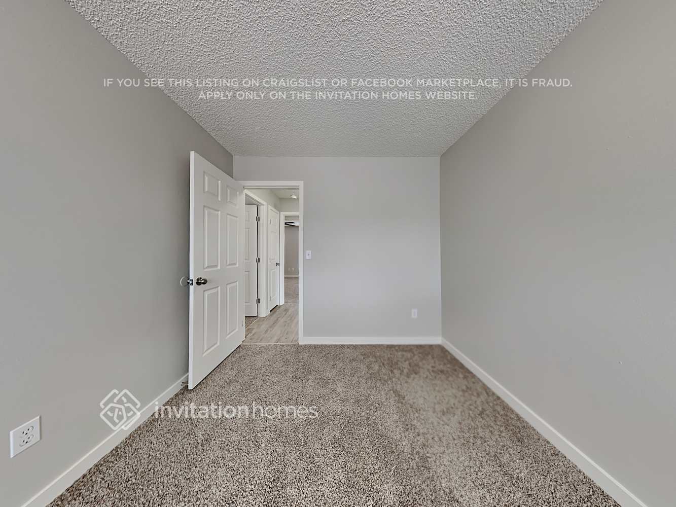Building Photo - 565 Lindstrom Dr