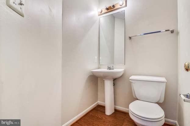 Building Photo - 4946 Lee Farm Ct