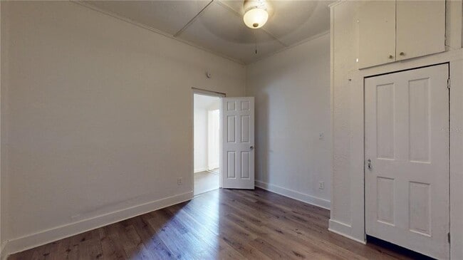 Building Photo - 1510 10th St W