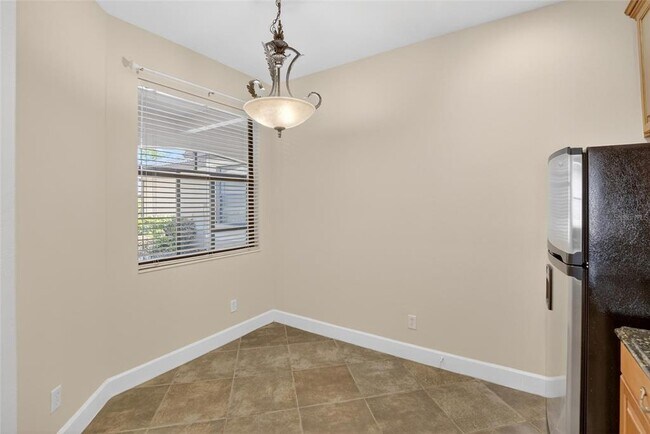 Building Photo - 210 Shell Falls Dr