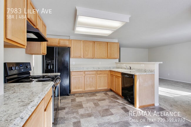 Building Photo - 7983 Liley Ave