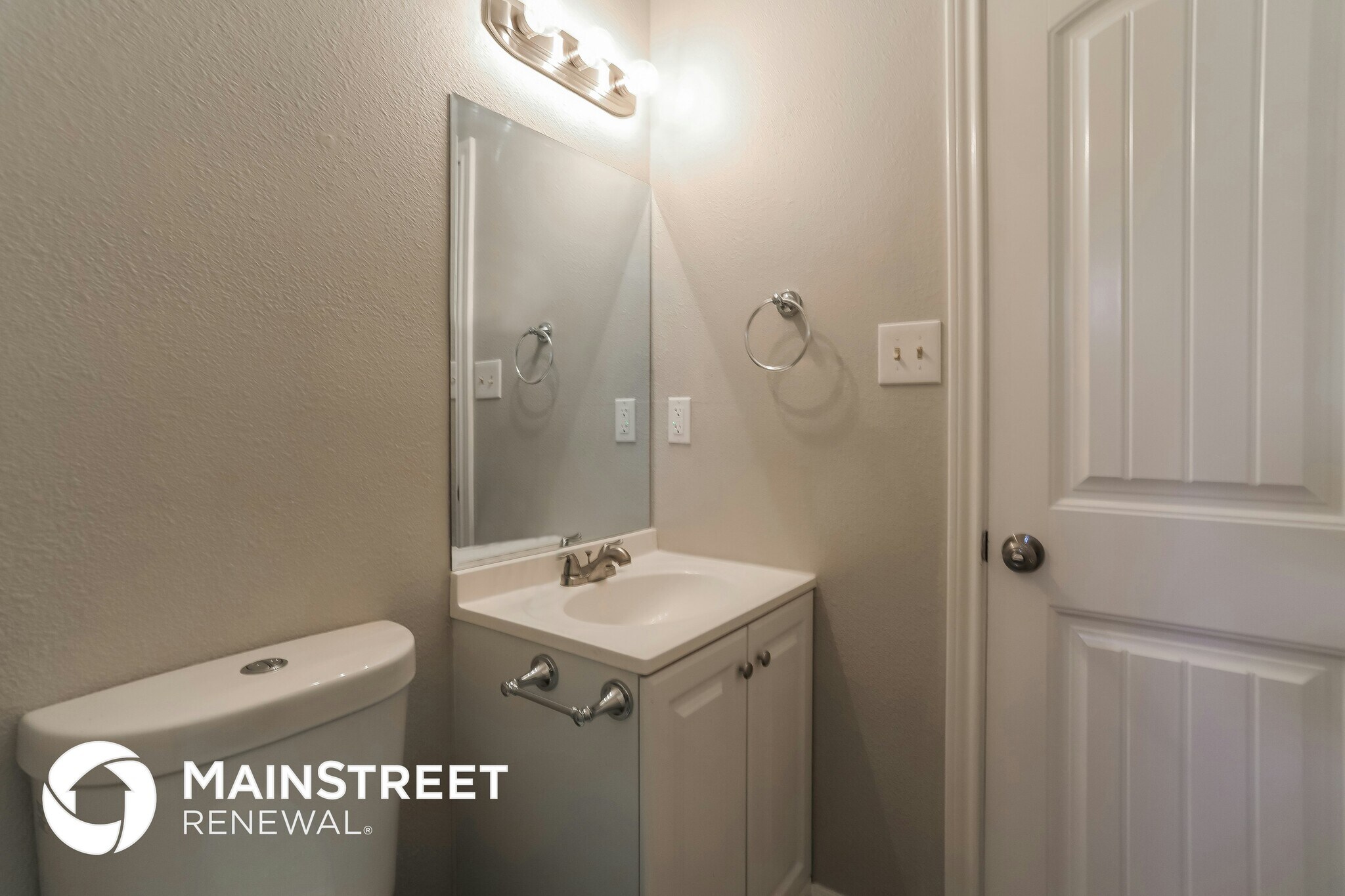 Building Photo - 1111 Glenn Dr