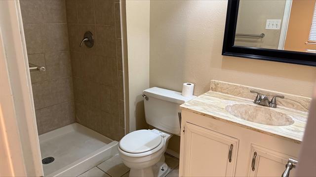 Building Photo - 5036 Ashlock Dr