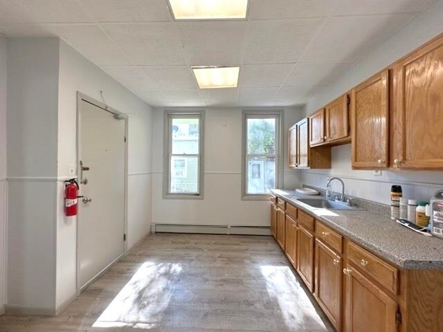 Building Photo - 98 Andrew St