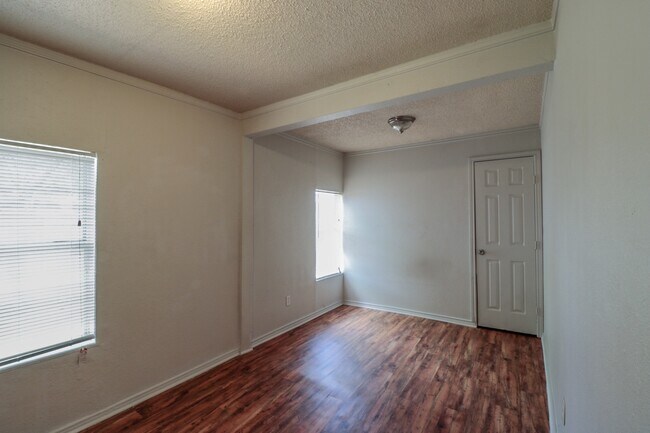 Building Photo - Charming 2-Bedroom in NW Lubbock