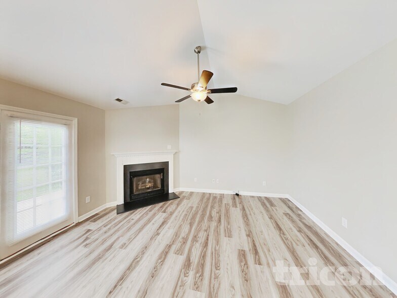 Building Photo - 3871 Range Crest Ct