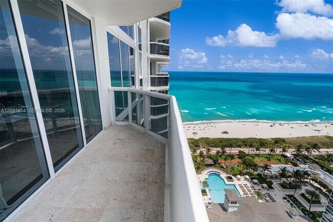 Building Photo - 4779 Collins Ave