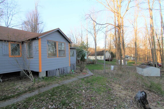 Building Photo - 71 Miller Rd