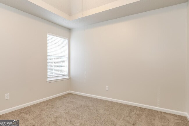 Building Photo - 5755 Blacktop Ct
