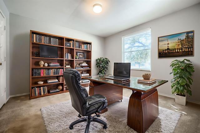 Building Photo - 12970 Vassar Dr