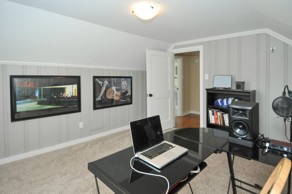 Building Photo - 516 Virginia Ave