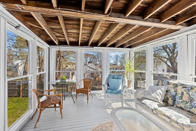 Building Photo - 20 Damon Rd