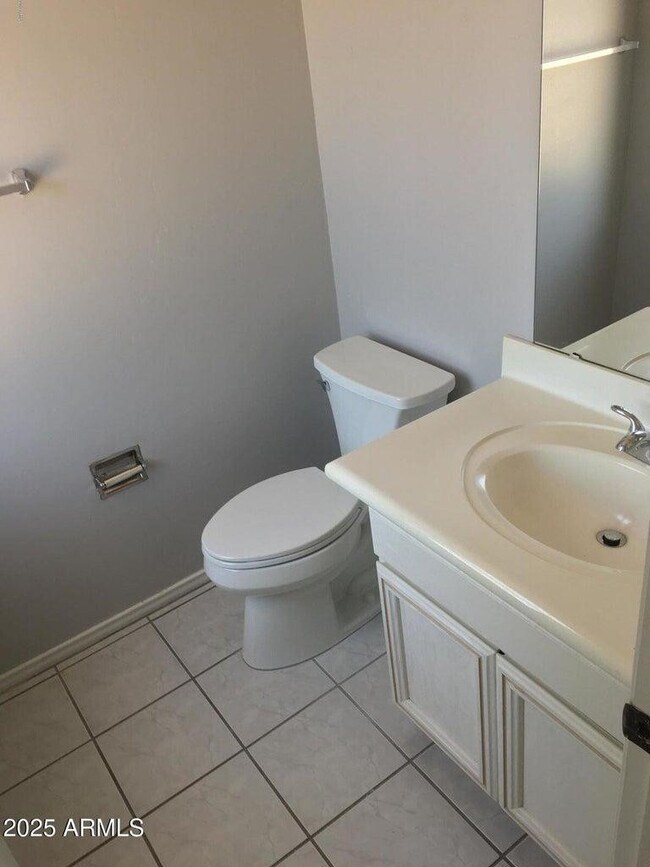 Building Photo - 5623 E Aster Dr