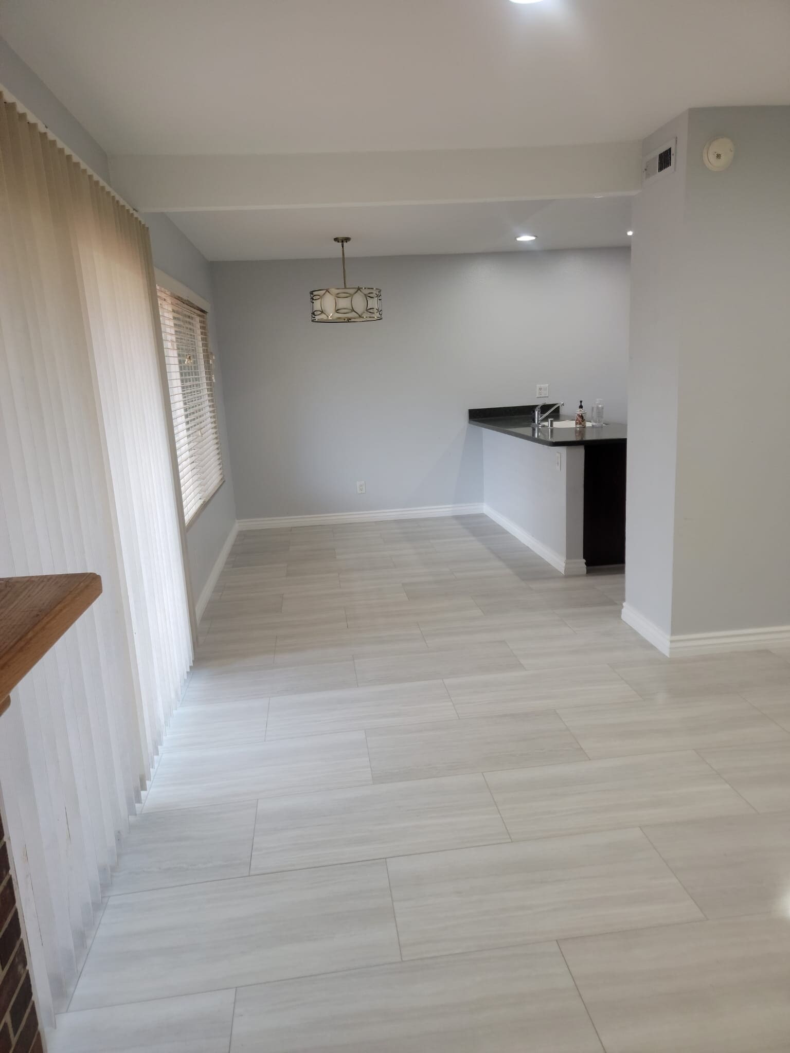 Building Photo - 8139 Via Mallorca