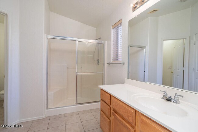Building Photo - 6762 W Del Mar Ln