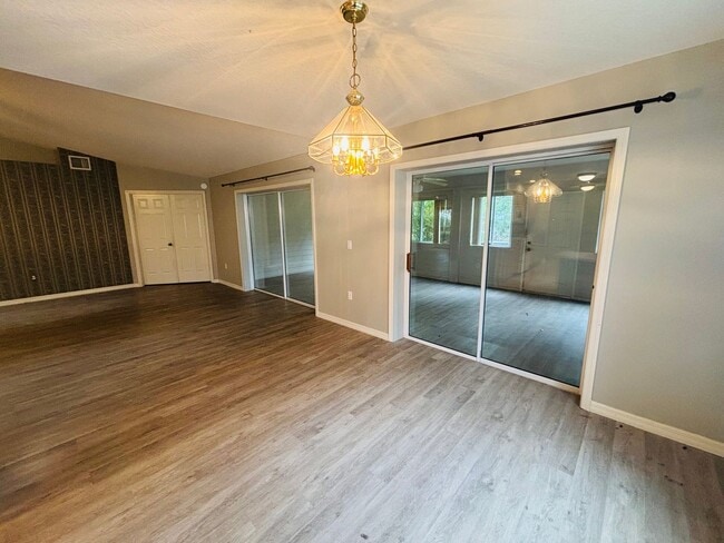 Building Photo - Waterfront Living in The Moorings at Point...