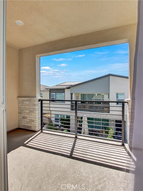 Building Photo - 230 Sora