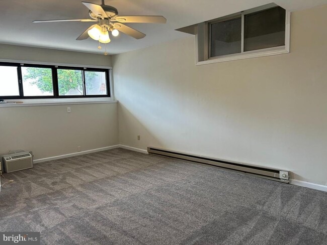 Building Photo - 206 Courtland St