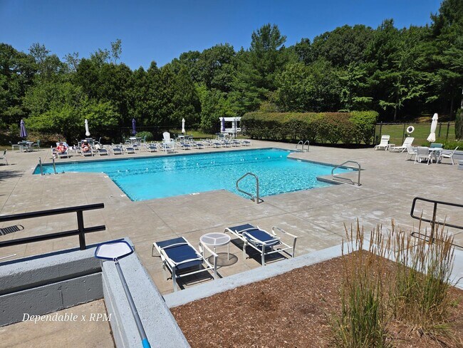 Building Photo - Devon Wood Community 2 Bd 2 Bath Available For Rent Including All Amenities