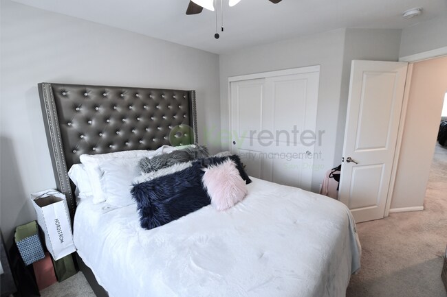 Building Photo - Chula Vista, Seaview Terrace Community | C...