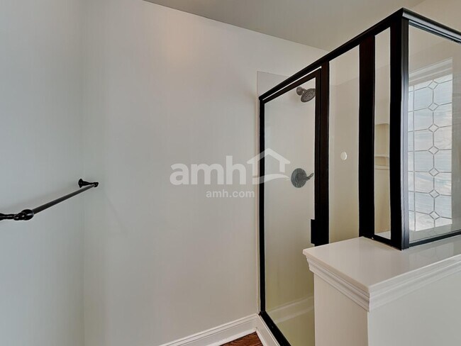 Building Photo - 4403 Mary Point Rd