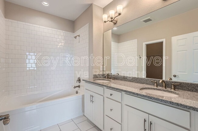 Building Photo - 3573 S Lisbon Ct