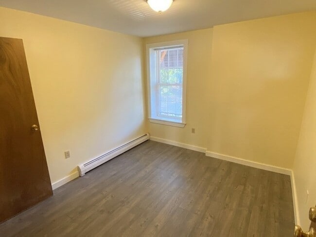 Building Photo - 79 Hawley St