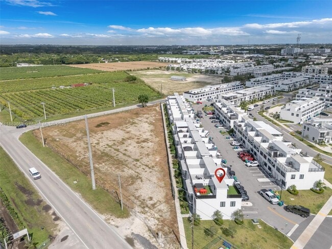 Building Photo - 26144 SW 146th Ct