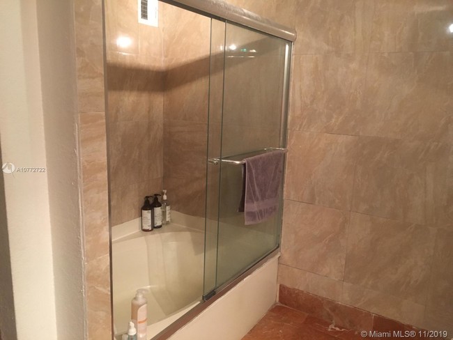Building Photo - OCEANVIEW PARK CONDO