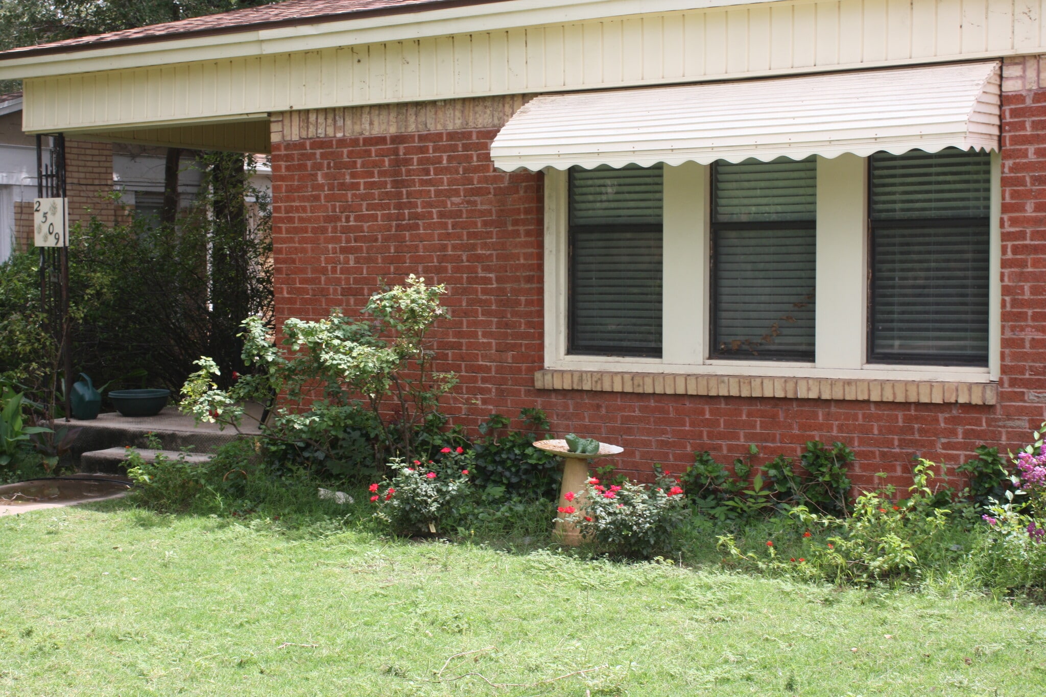 Building Photo - 2509 21st St