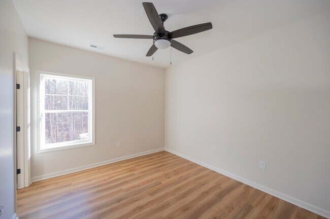 Building Photo - 128 Brenleigh Ct