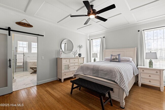 Building Photo - 112 Cherry Grove Dr