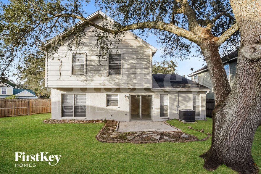 Building Photo - 1008 Kelsey Ave