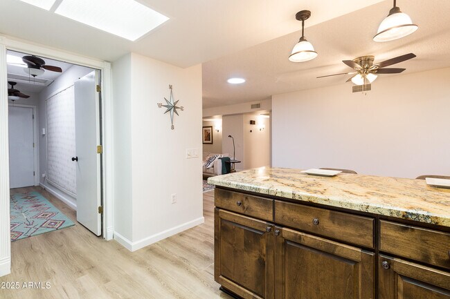 Building Photo - 12739 W Prospect Dr