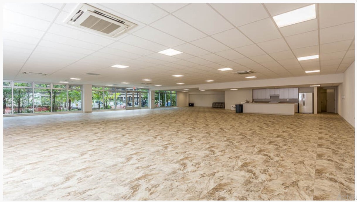 Large event room - 801 South St