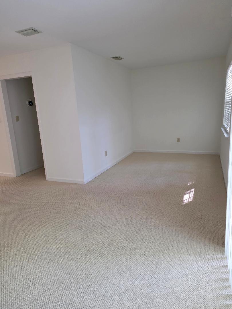 Building Photo - 6635 W Sweetbriar Trl