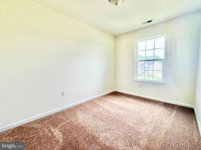 Building Photo - 57 Bay Hill Ln
