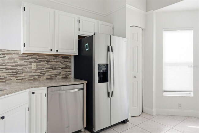 Building Photo - 14305 Tennyson Dr