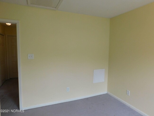Building Photo - 128 Kobe Dr